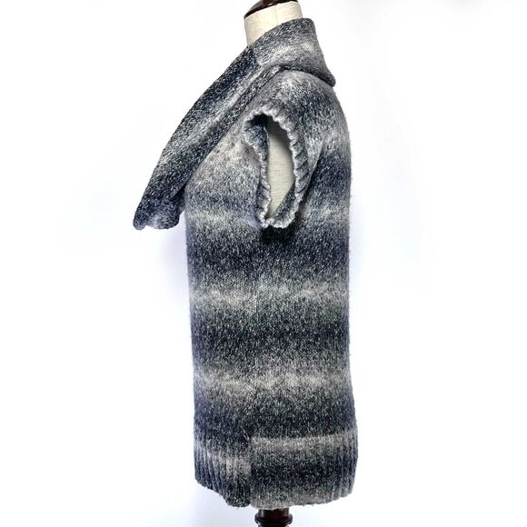 Maurices Gray Cowl Neck Sweater Medium - Picture 2 of 8